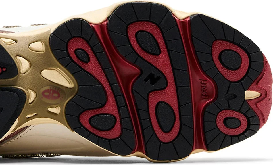 Close-up sole New Balance 1000 Sea Salt Astro Dust