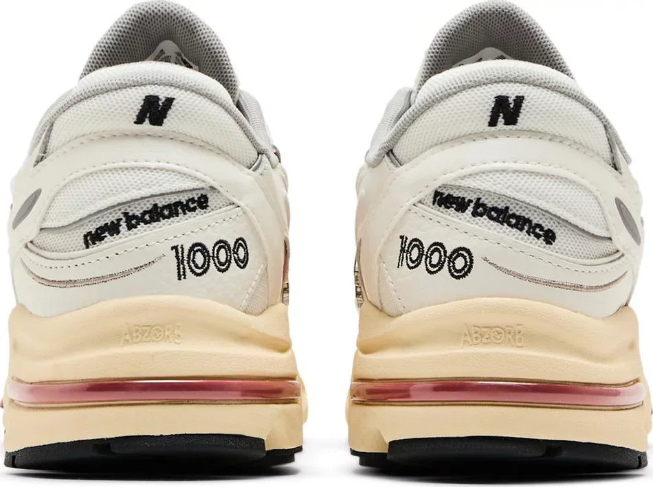Heel counter New Balance 1000 Sea Salt Astro Dust