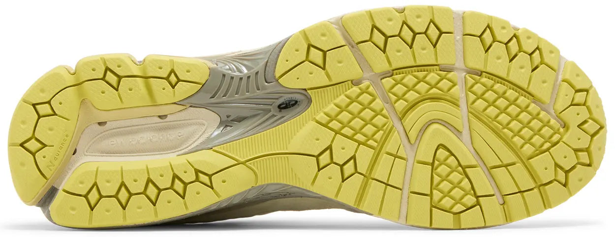 New Balance 2002R AURALEE White Sole