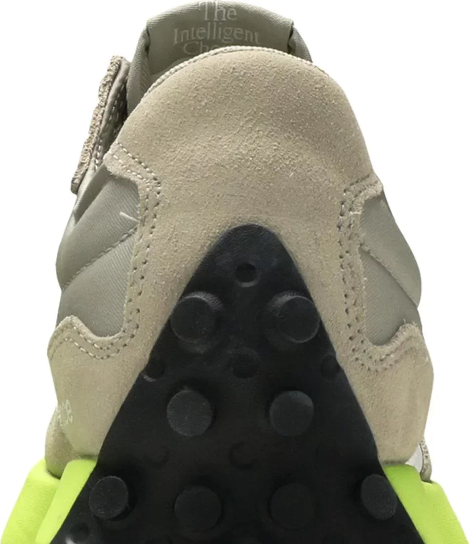 New Balance 327 Grey Oak Lemon Slush close-up heel counter