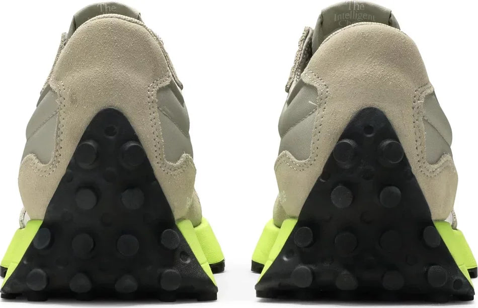New Balance 327 Grey Oak Lemon Slush heel counter