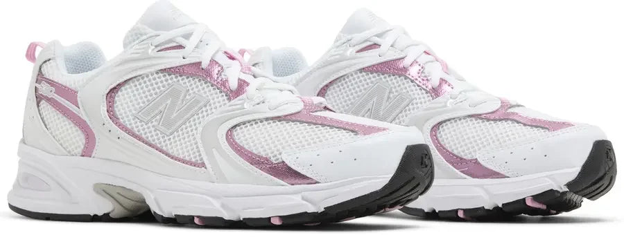 New Balance 530
White Pink Sugar