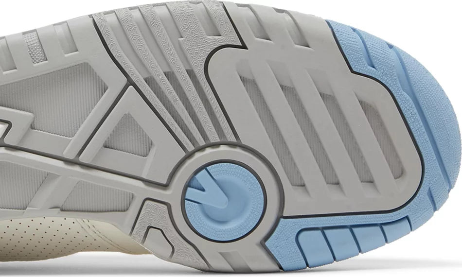New Balance 550 Marquette close-up sole