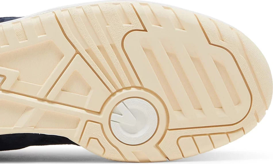 New Balance 550 Natural Indigo Suede close-up sole