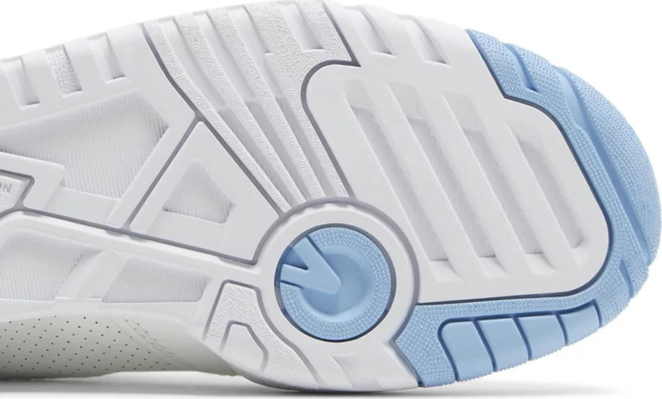 New Balance 550 UNC White Dusk Blue (W) close-up sole