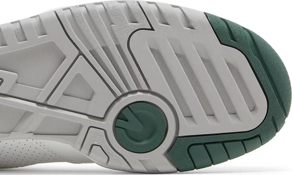 New Balance 550 White Nightwatch Green close-up sole