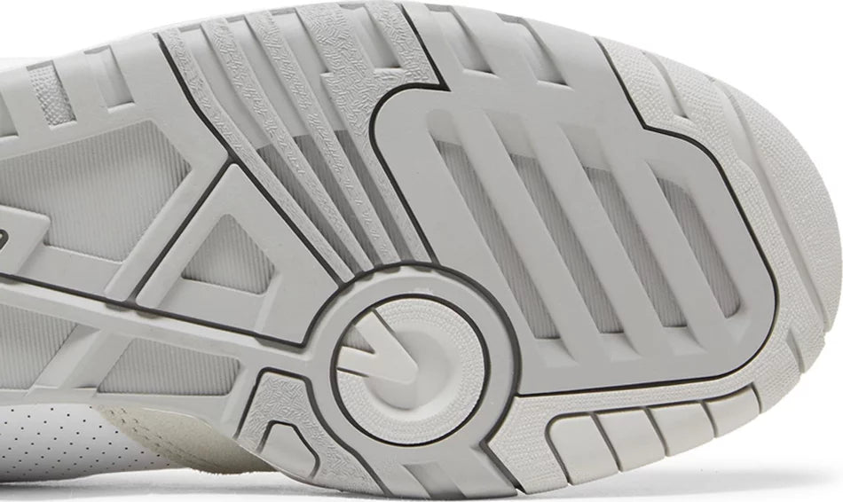 New Balance 550 White Summer Fog close-up sole
