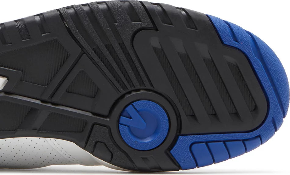 New Balance 650R White Royal Blue close-up sole