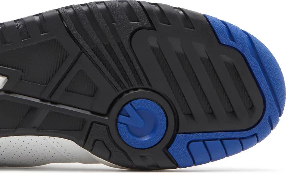 New Balance 650R White Royal Blue close-up sole