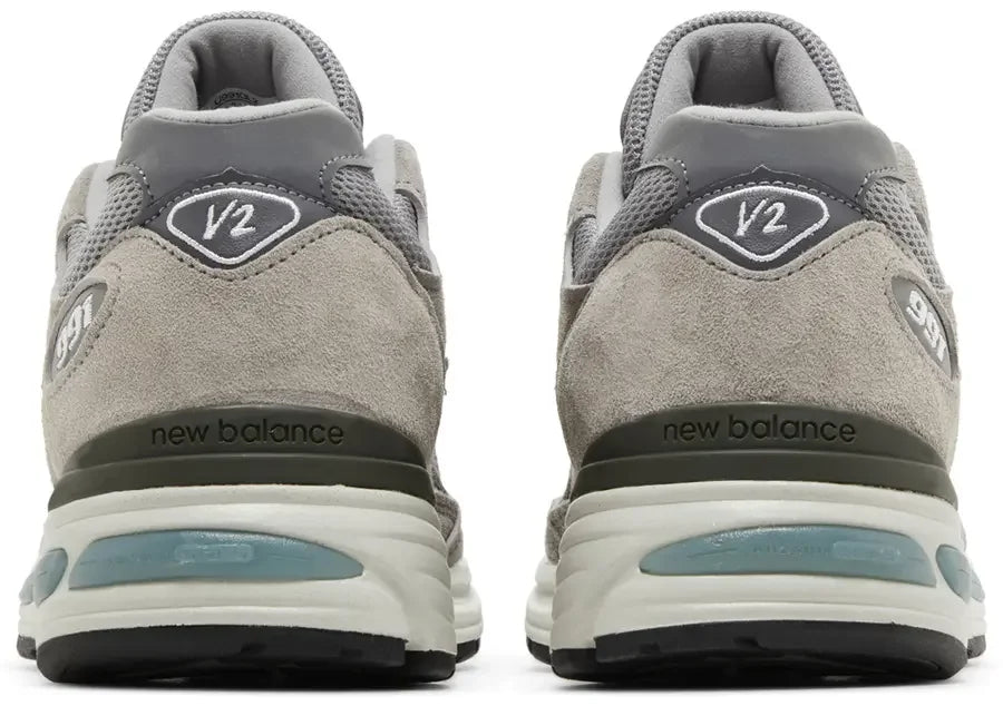New Balance 991v2
MiUK Rock Ridge Grey