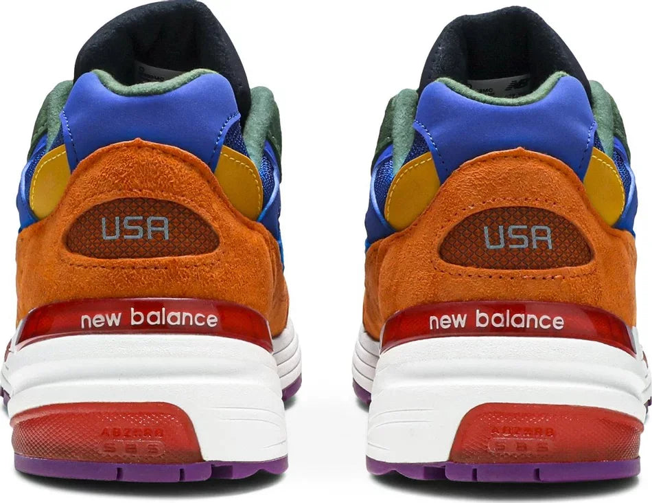 New Balance 992 Multi-Color heel counter