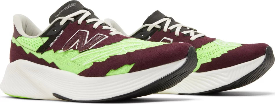 New Balance FuelCell RC Elite v2 SI Stone Island TDS Green pair