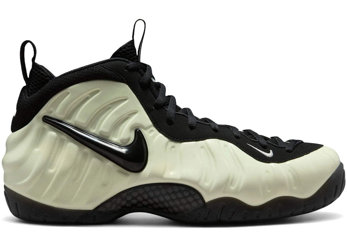Nike Air Foamposite Pro Glow-In-The-Dark -1
