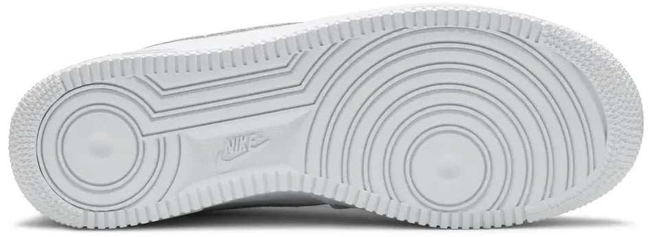 Nike Air Force 1 Craft White sole