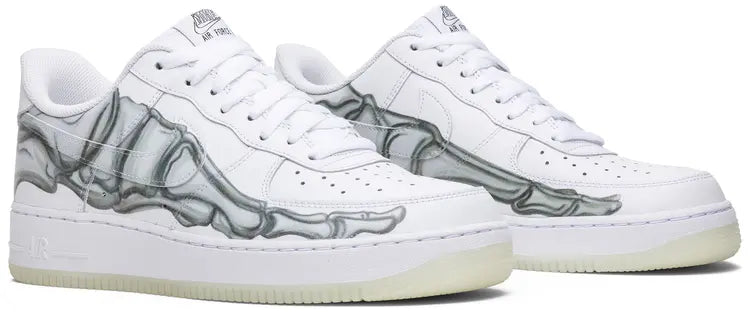 Nike_Air_Force_1_Low_Skeleton_Halloween__2018_-pair