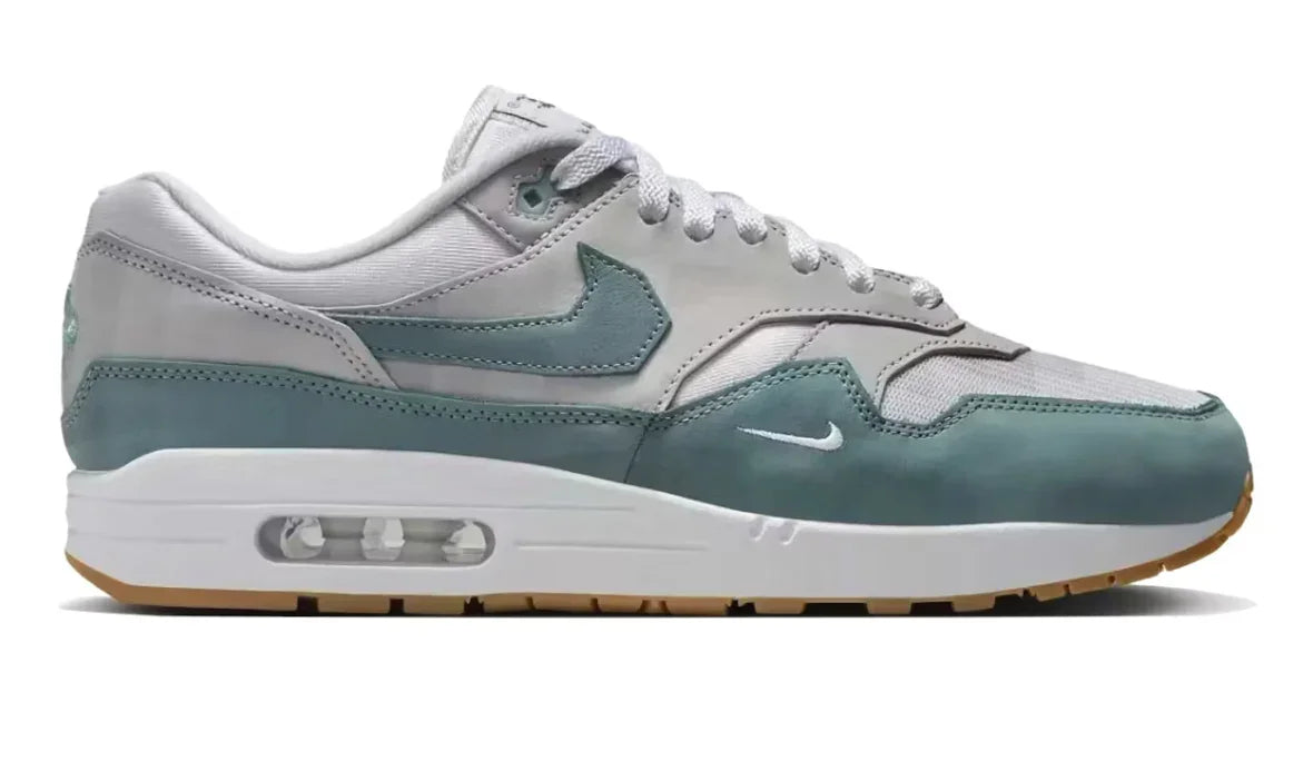 Nike Air Max 1 .SWOOSH Low Poly Adventure