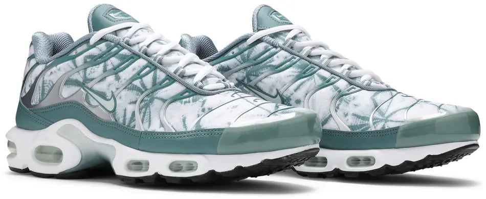 Nike Air Max Plus Palm Trees Green pair