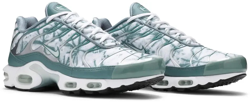 Nike Air Max Plus Palm Trees Green pair