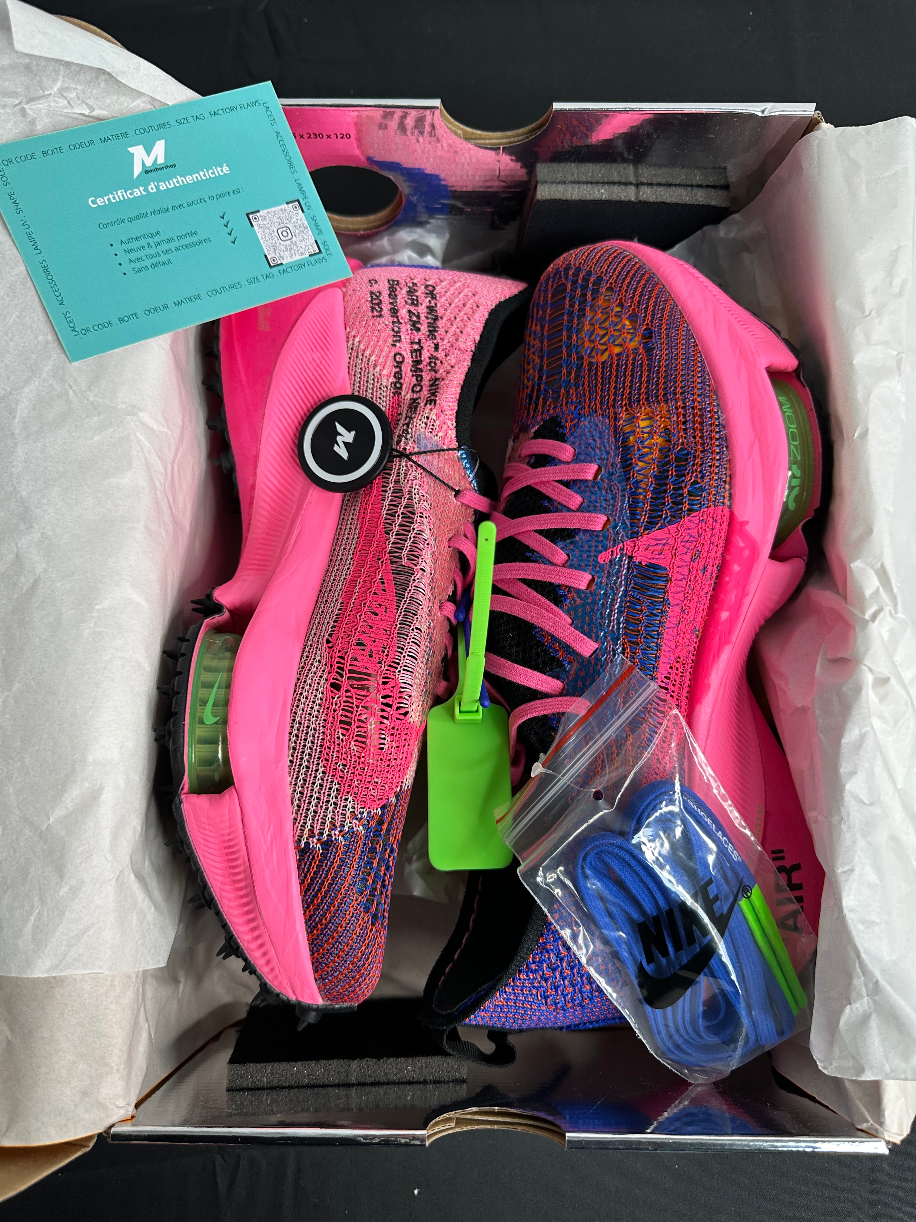 Nike Air Zoom Tempo NEXT% Off-White Pink Glow Look