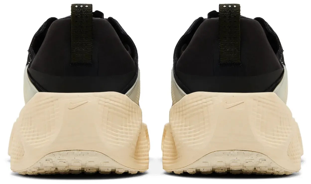 Nike Ava Rover Black Muslin Back