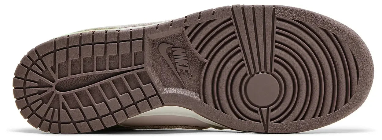 Nike Dunk Low LX Mushroom (W) Sole