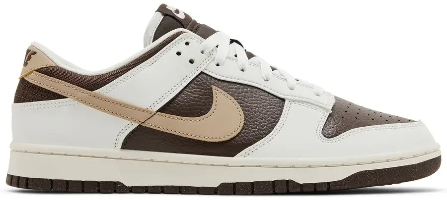 Nike Dunk Low Next Nature
Summit White Baroque Brown