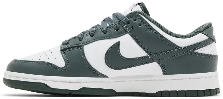 Nike Dunk Low Vintage Green 2