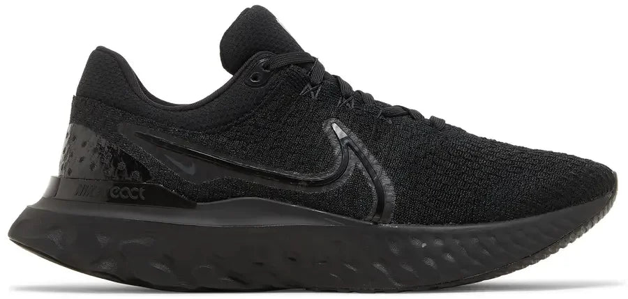 Nike React Infinity Run Flyknit 3
Triple Black