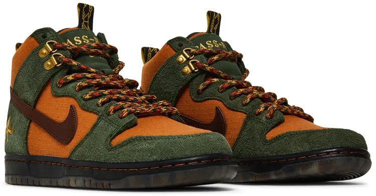 Nike_SB_Dunk_High_Pass_Port_Work_Boots-pair