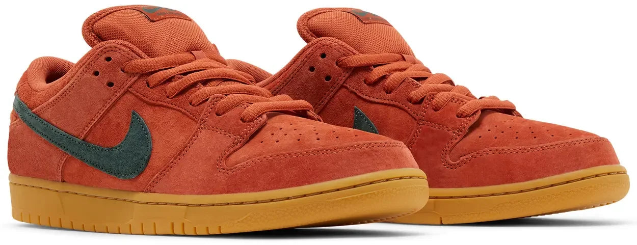 Nike SB Dunk Low
Burnt Sunrise