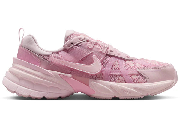 【未使用25cm】NIKE emmi V2K RUN ピンク グレー NIKE meets emmi】V2K RUN(スニーカー)｜シューズ｜emmi（エミ