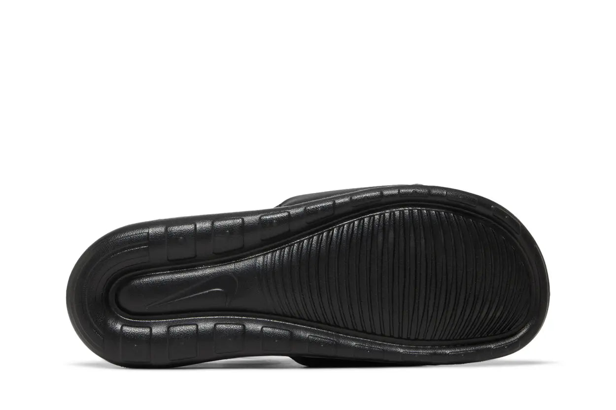 Nike Victori One Slide Black White Sole