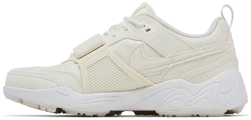 Nike Zoom Field Jaxx SP
Travis Scott Sail