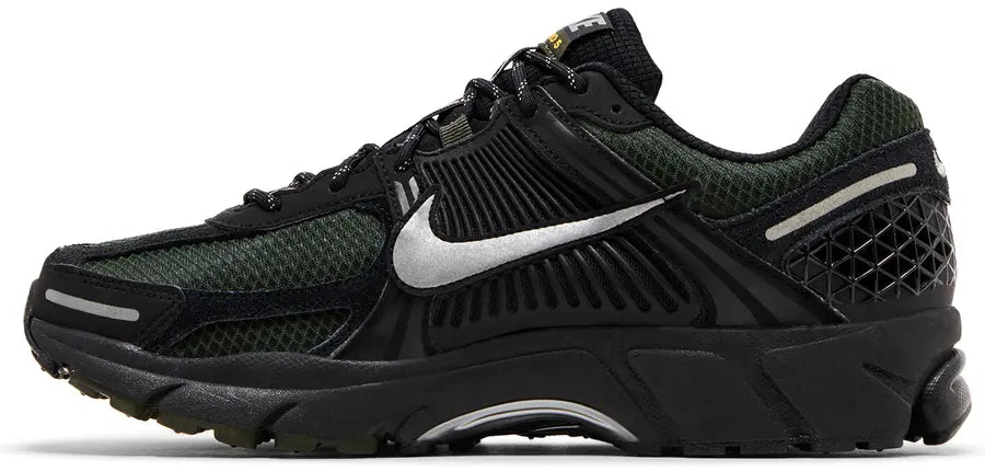 Nike Zoom Vomero 5 Black Sequoia 2