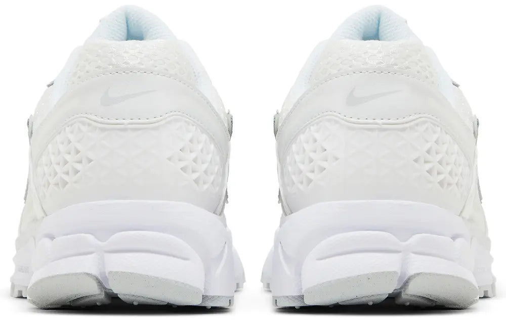 Nike Zoom Vomero 5 Chrome Toe (W)