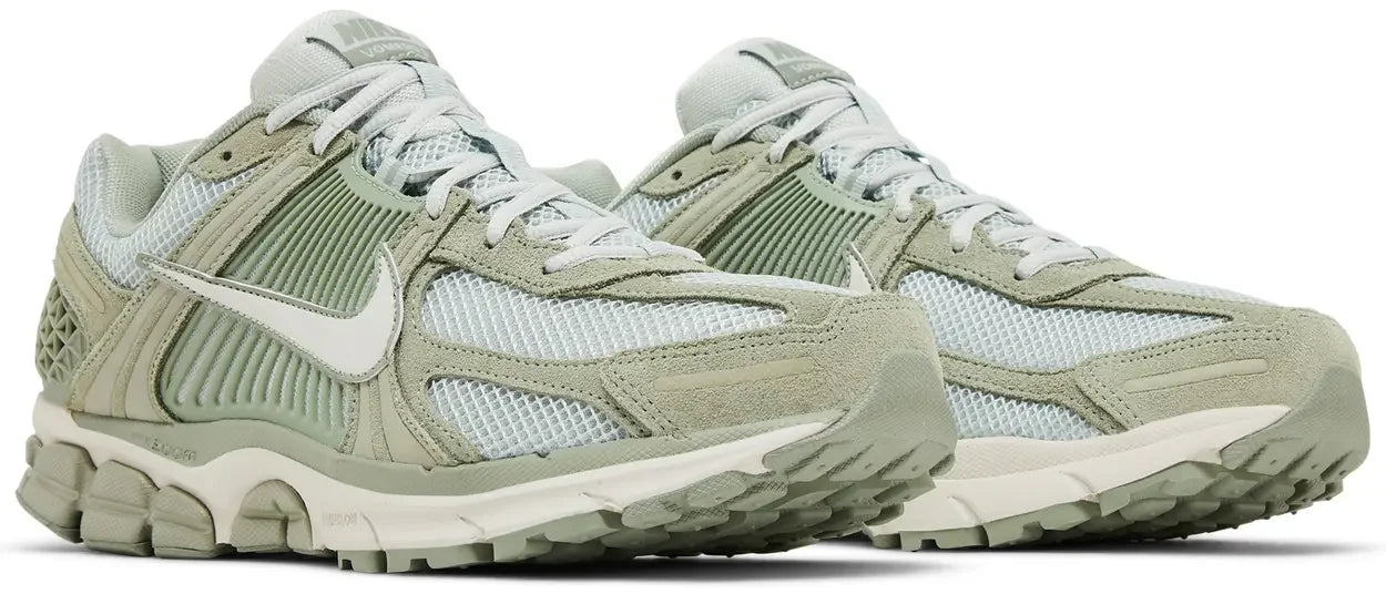 Nike Zoom Vomero 5 Jade Horizon Pair