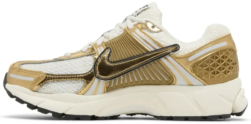 Nike Zoom Vomero 5 Metallic Gold (W)