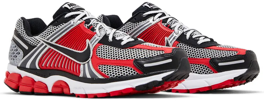 Nike Zoom Vomero 5 Metallic Silver University Red