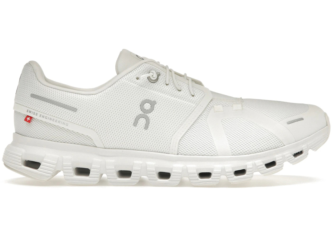 On Running Cloud 6 All White (W)