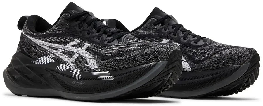 Pair ASICS Superblast 2 Black White