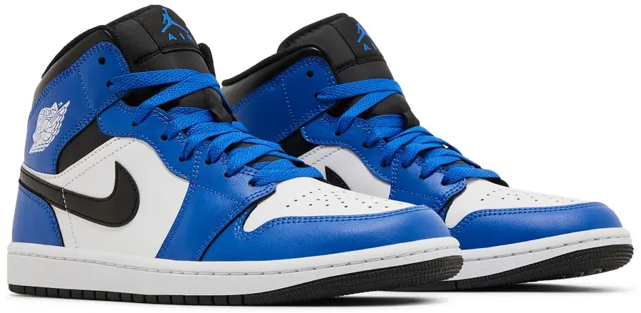 Pair Jordan 1 Mid Game Royal