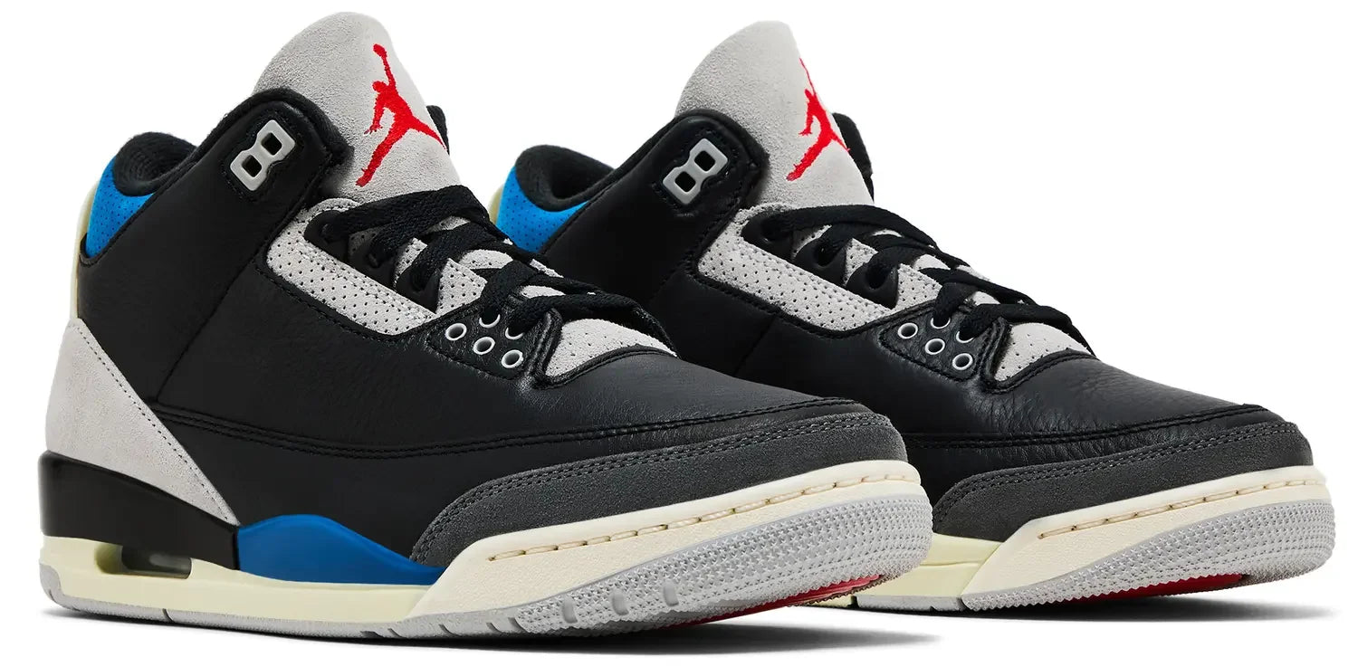 Pair Jordan 3 Retro OG Rare Air