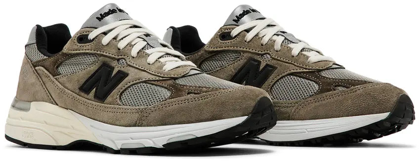 Pair New Balance 993
MiUSA JJJJound Military Urban Grey Angora