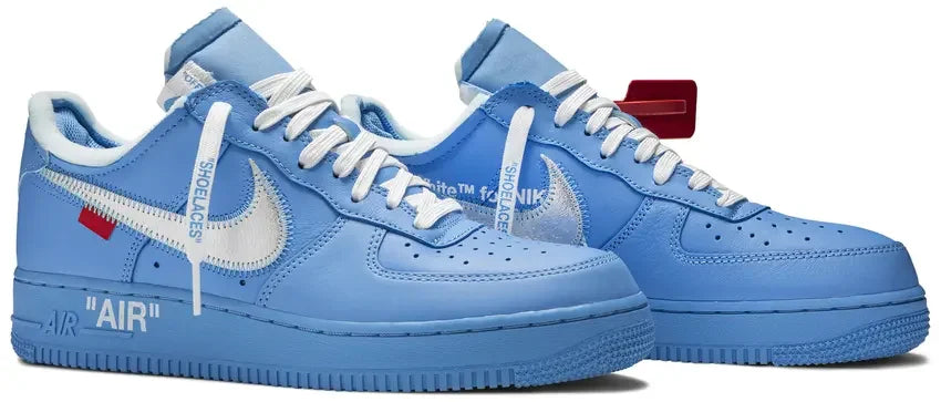 Pair Nike Air Force 1 Low
Off-White MCA University Blue