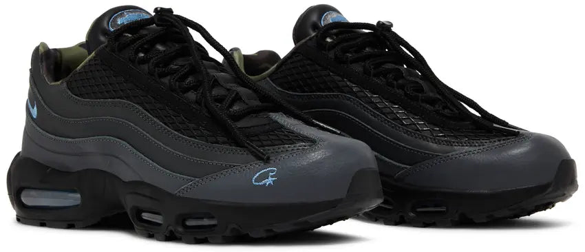 Pair Nike Air Max 95 SP
Corteiz Aegean Storm