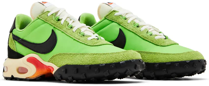 Pair Nike Air Max Waffle Racer SP
Action Green Altitude Green