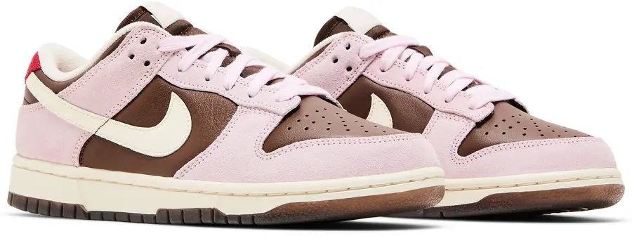 Pair Nike Dunk Low Neapolitan (W)
