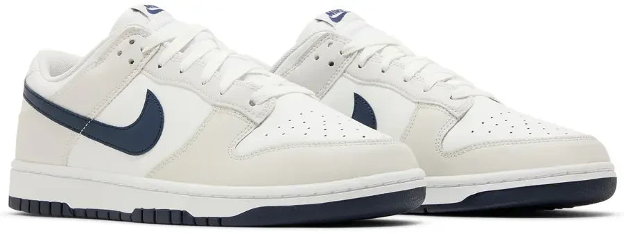 Pair Nike Dunk Low Retro White Midnight Navy