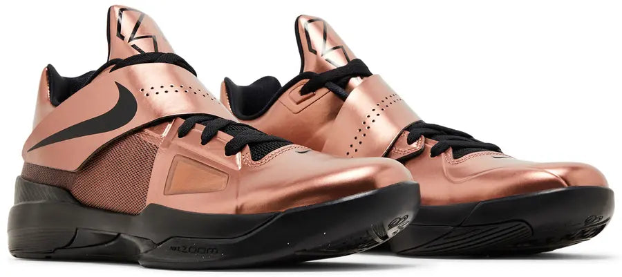 Pair Nike KD 4 Christmas (2024)