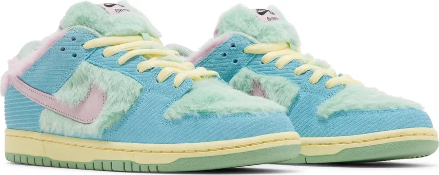 Pair Nike SB Dunk Low Verdy Visty (PS)